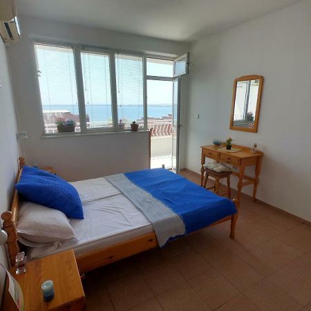 Apartment In St. Vlas With Terrace Święty Włas Zewnętrze zdjęcie