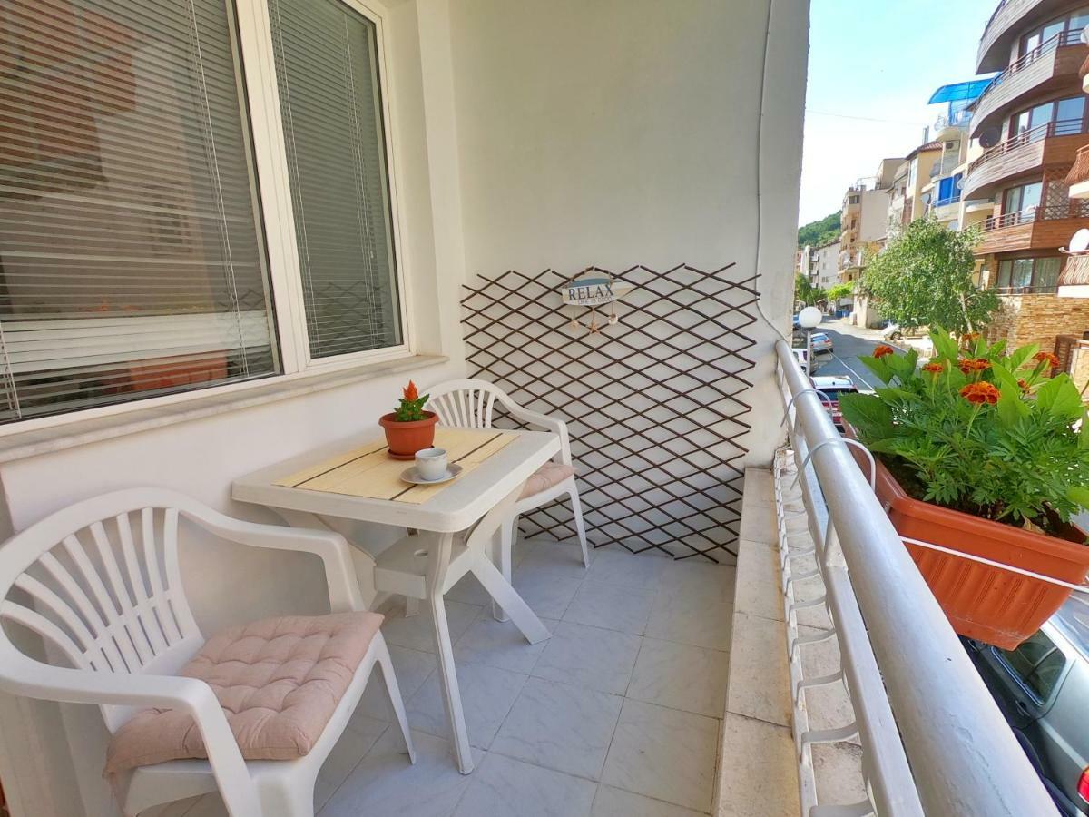 Apartment In St. Vlas With Terrace Święty Włas Zewnętrze zdjęcie