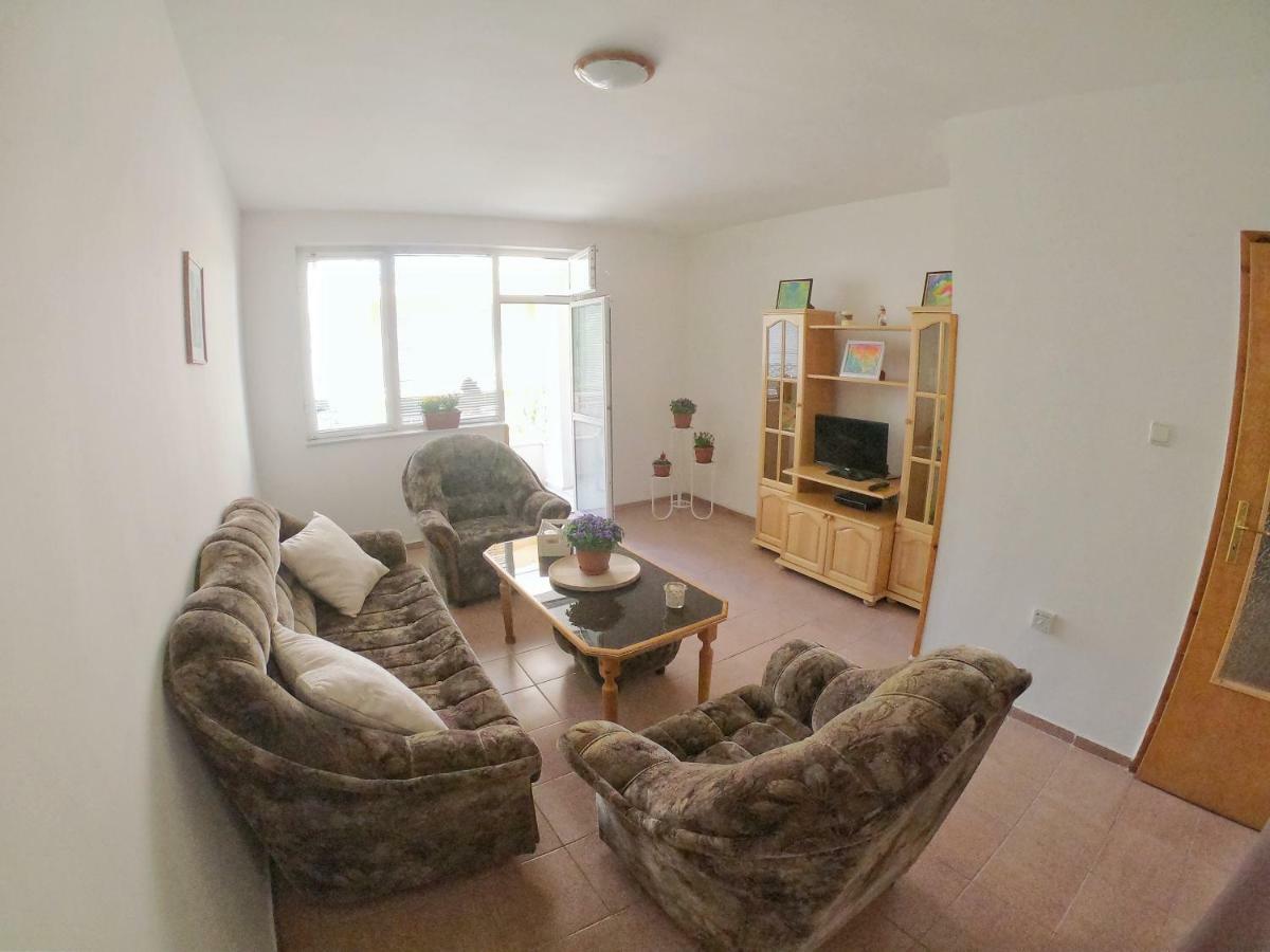 Apartment In St. Vlas With Terrace Święty Włas Zewnętrze zdjęcie